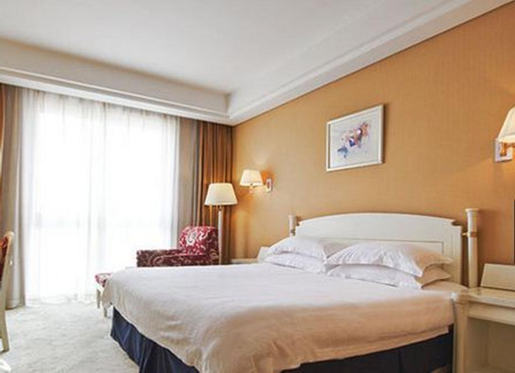 Jinjiang Inn - Shanghai Everbright Convention & Exhibition Center Екстериор снимка