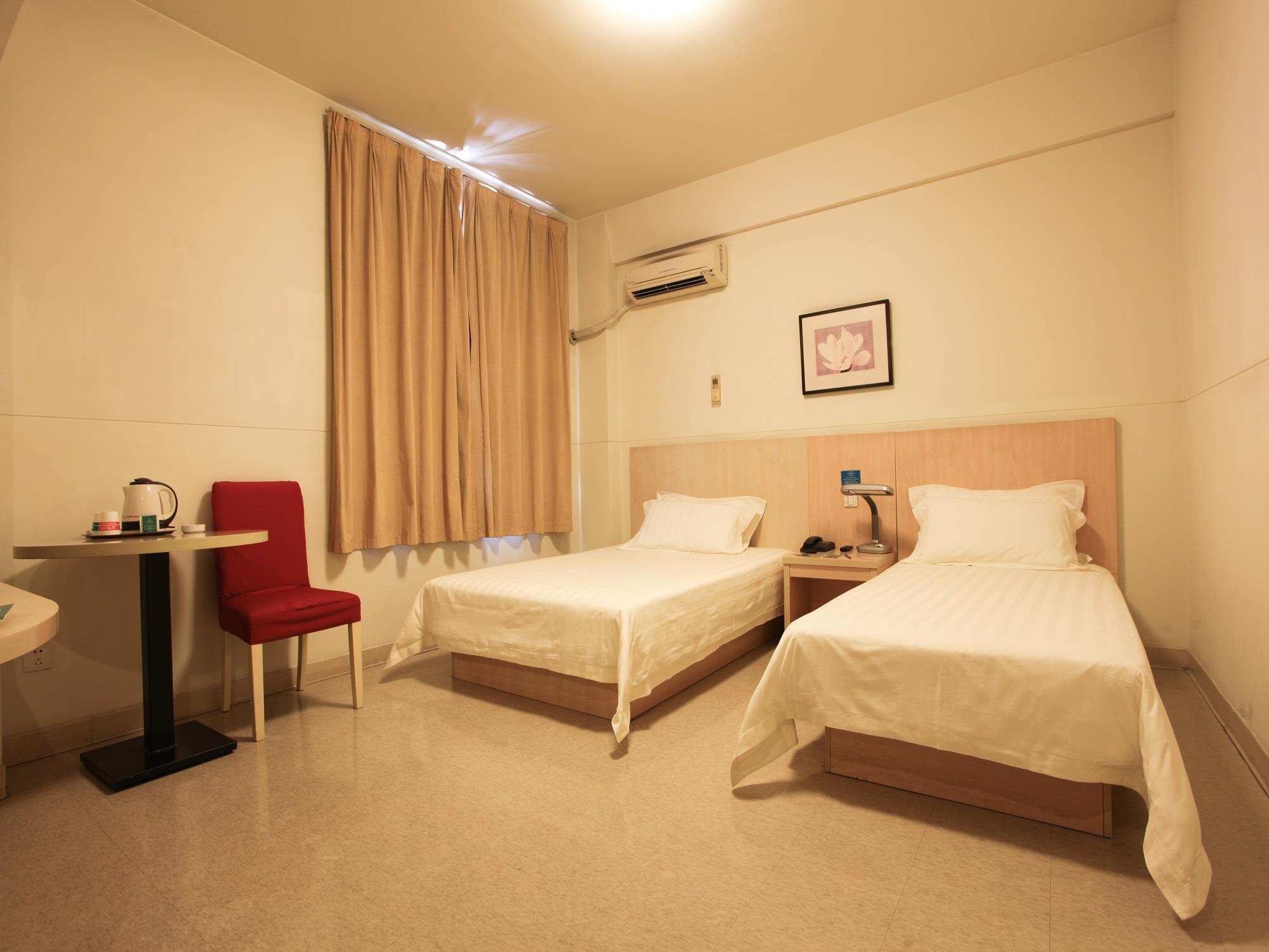 Jinjiang Inn - Shanghai Everbright Convention & Exhibition Center Екстериор снимка