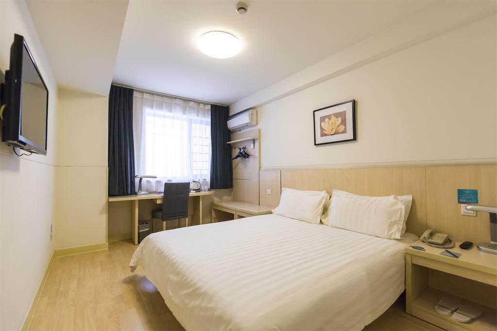 Jinjiang Inn - Shanghai Everbright Convention & Exhibition Center Екстериор снимка